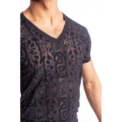 Dévoré Tattoo - T Shirt Col V -LHOMME INVISIBLE Soldes devore tattoo t shirt col v homme 3