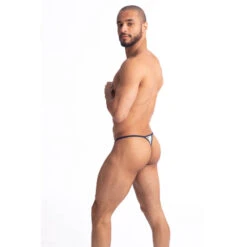 Kakemono - String Striptease 11 Kakemono - String Striptease -LHOMME INVISIBLE Soldes kakiemono string striptease homme 4