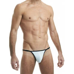 String Striptease FnF Blanc